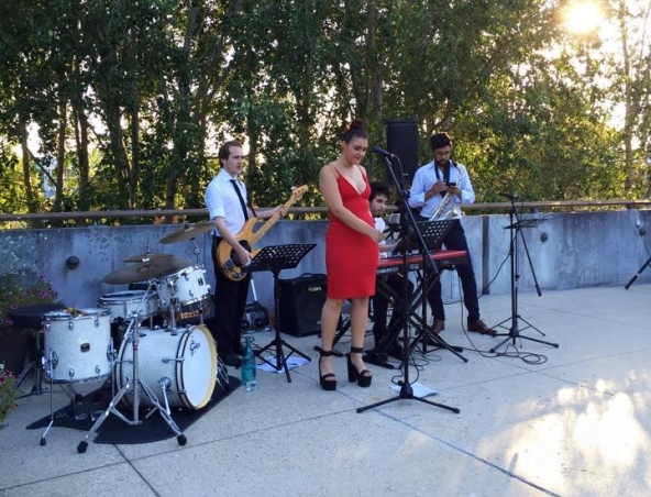 Boogie Knights Cover Band Sydney - Music Bands - Wedding Singers